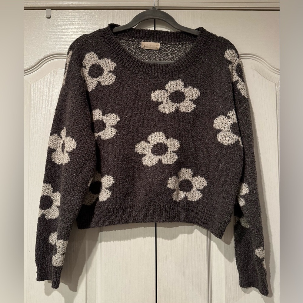 Altar’d State Charcoal Sweater with White Flowers - Size M?